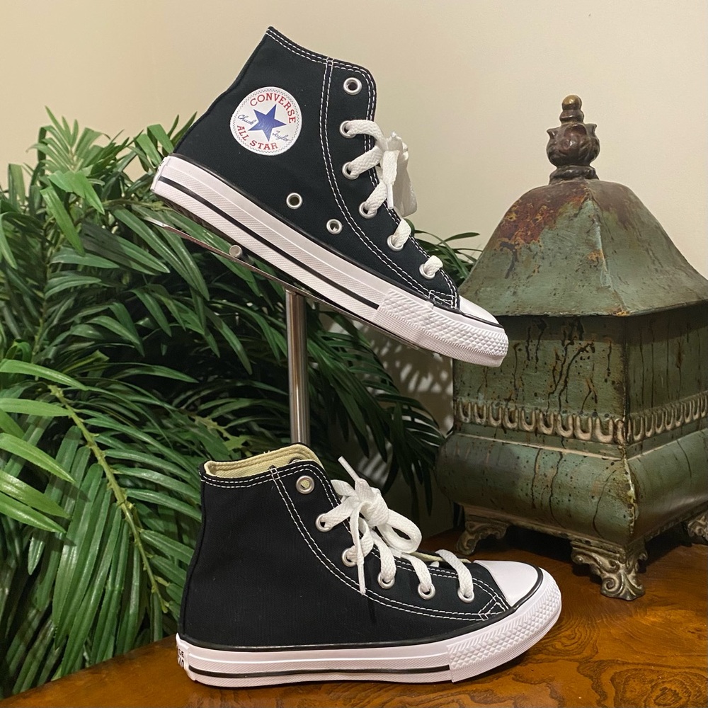 Converse All Star Chuck Taylor High Top Sneakers